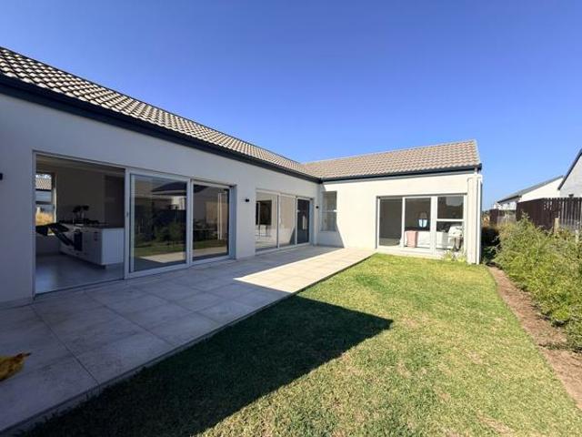 2 Bedroom House in Lalela Estate