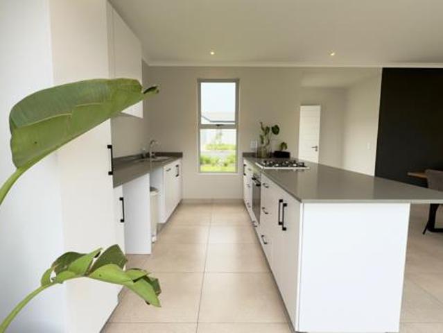 2 Bedroom House in Lalela Estate