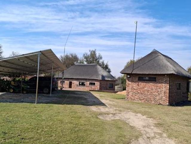 2 Bedroom House in Leeudoringstad