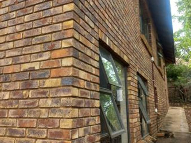 2 Bedroom House in Leeupoort