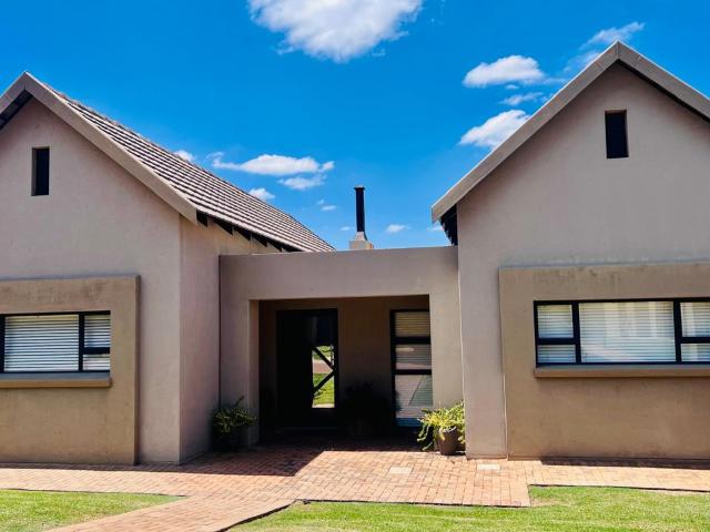 2 Bedroom House in Leloko Lifestyle & Eco Estate