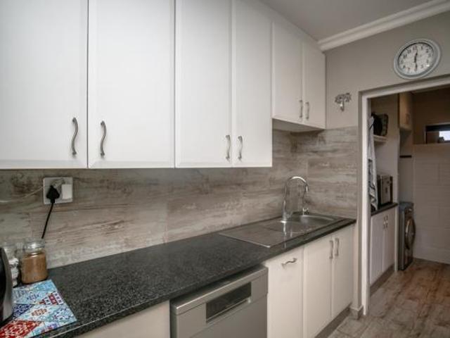 2 Bedroom House in Leloko