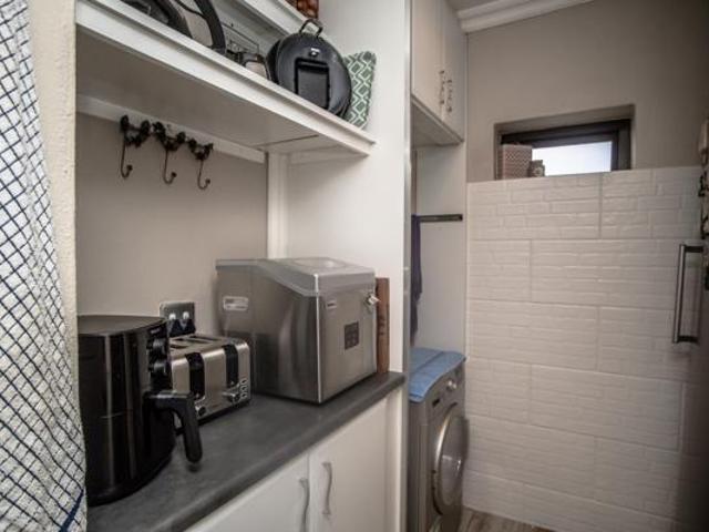 2 Bedroom House in Leloko