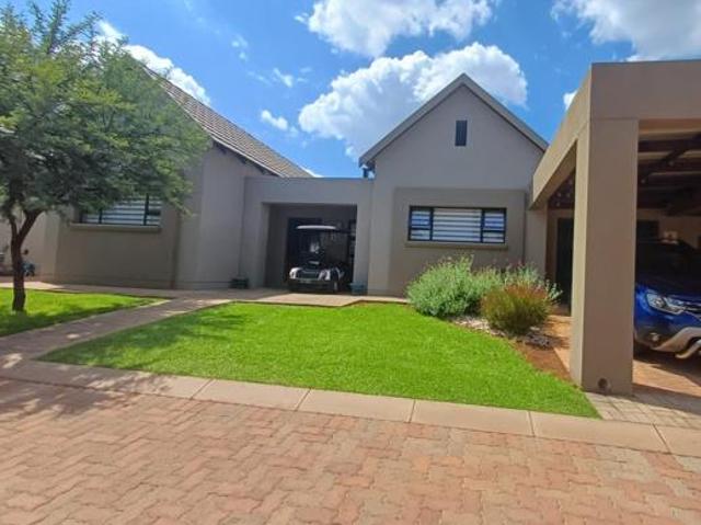 2 Bedroom House in Leloko