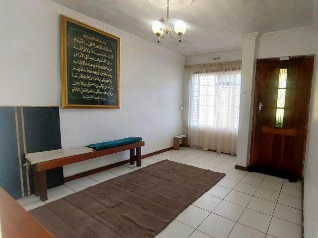 2 Bedroom House in Lentegeur