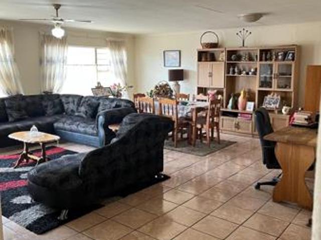 2 Bedroom House in Lindhaven