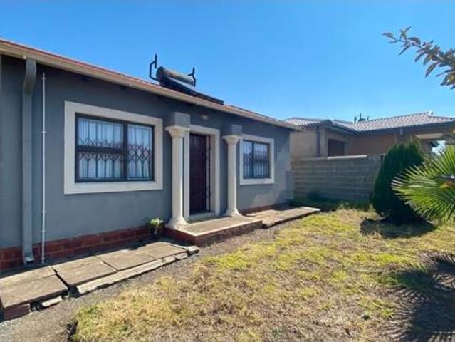 2 Bedroom House in Lynnwood Park
