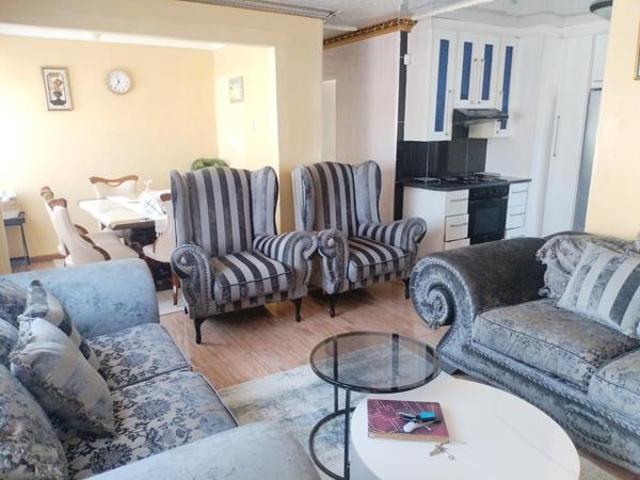 2 Bedroom House in Motherwell
