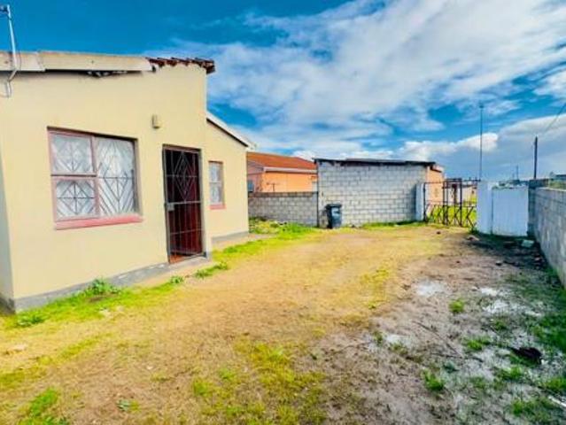 2 Bedroom House in Motherwell