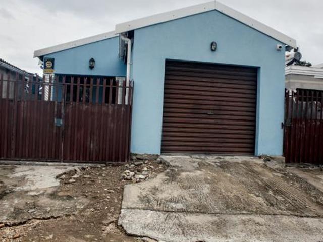 2 Bedroom House in Motherwell