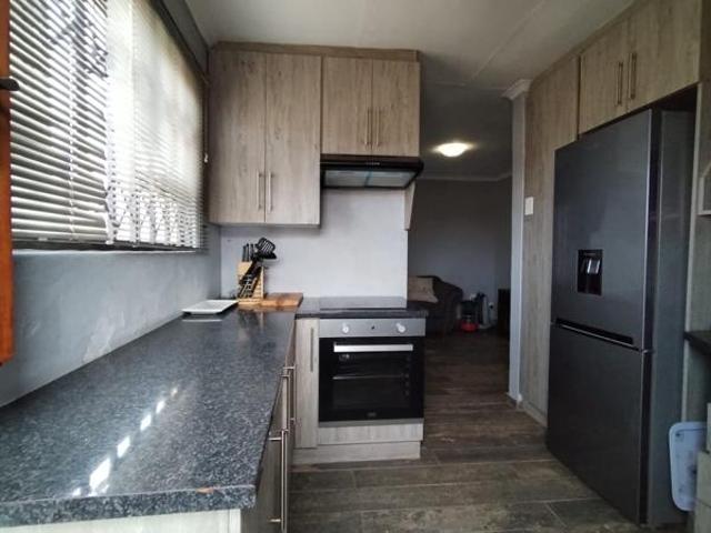 2 Bedroom House in Motherwell