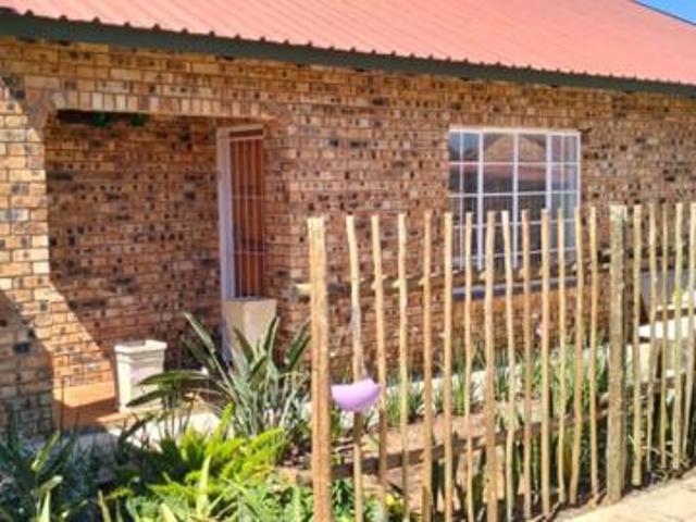 2 Bedroom House in Modimole Nylstroom