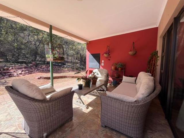 2 Bedroom House in Modimolle Nylstroom