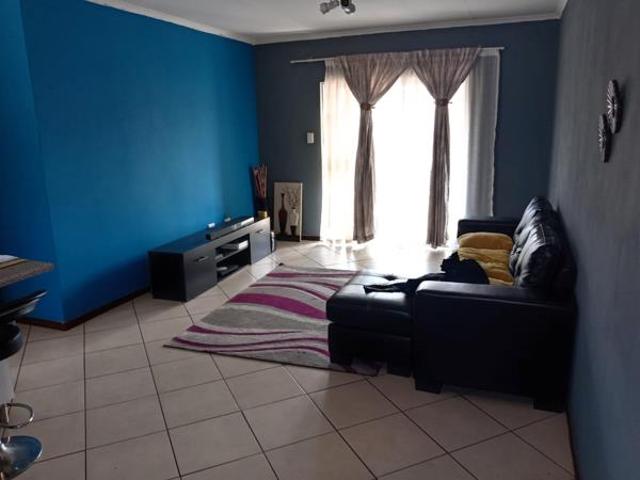 2 Bedroom House in Monavoni