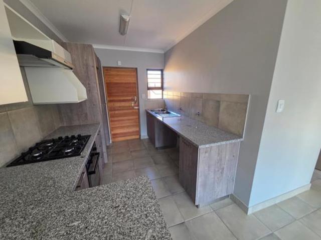 2 Bedroom House in Montana Tuine