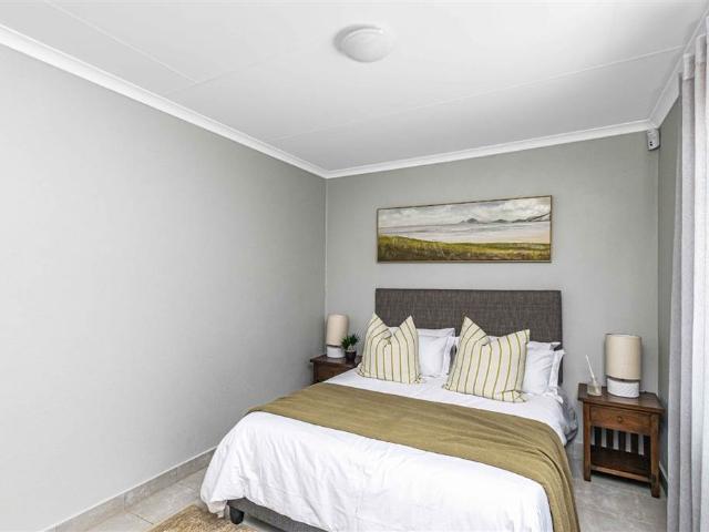 2 Bedroom House in Montana Park