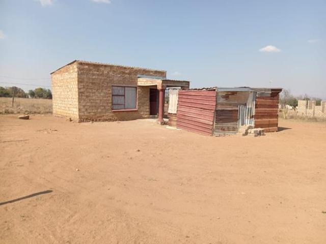 2 Bedroom House in Mahikeng Central