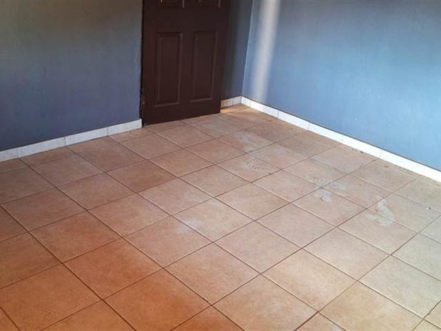 2 Bedroom House in Mahwelereng