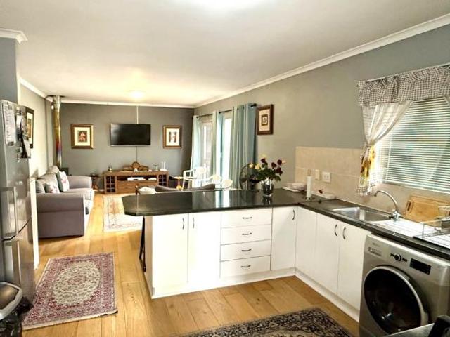 2 Bedroom House in Malmesbury