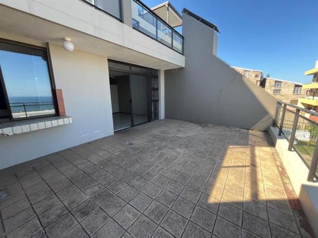 2 Bedroom Apartment in Manaba Beach