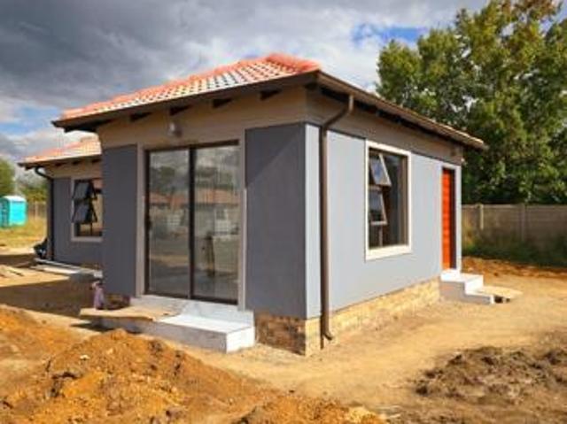 2 Bedroom House in Marble Hall