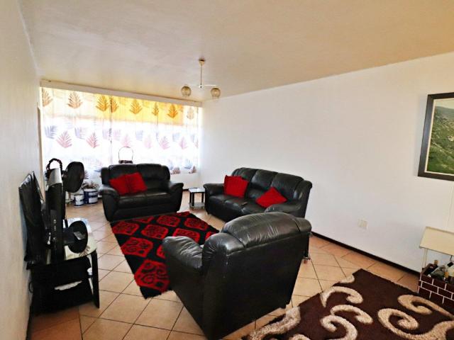 2 Bedroom House in Marlands