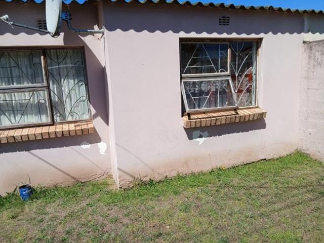 2 Bedroom House in McNaughton