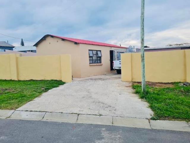 2 Bedroom House in Mdantsane