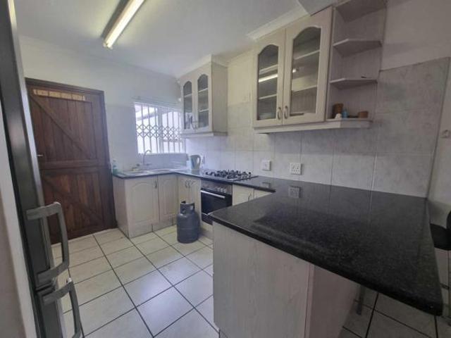 2 Bedroom House in Meer En See