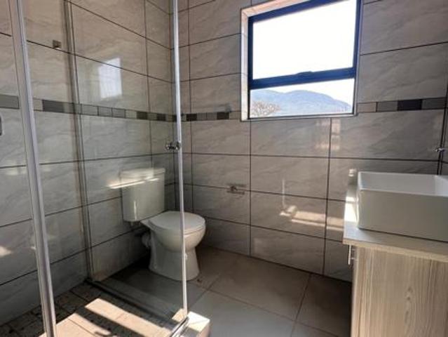 2 Bedroom House in Melodie