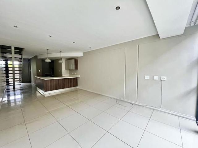 2 Bedroom House in Menlo Park