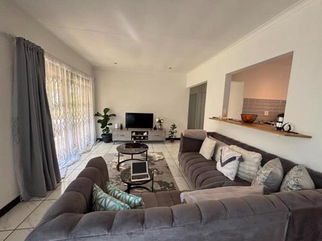 2 Bedroom House in Merrivale