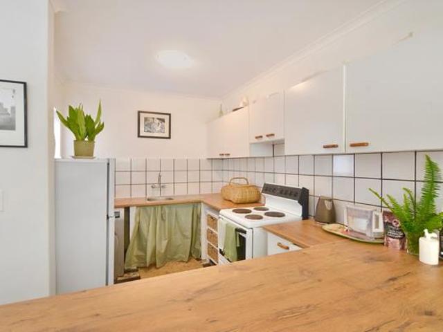 2 Bedroom House in Milkwood Park