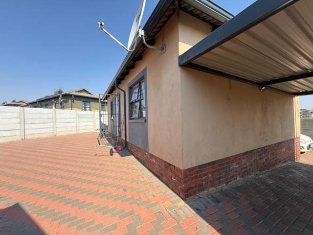 2 Bedroom House in Mindalore