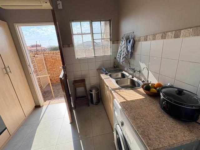 2 Bedroom House in Minerva Gardens