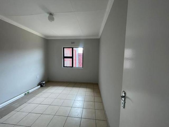 2 Bedroom House in Mthatha
