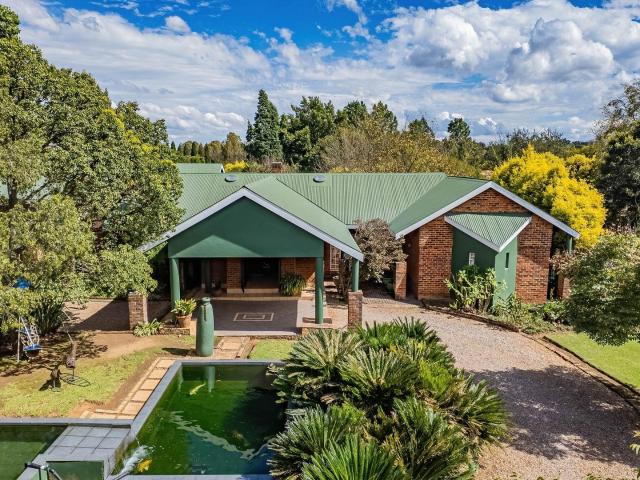 2 Bedroom House in Norton Home Estate