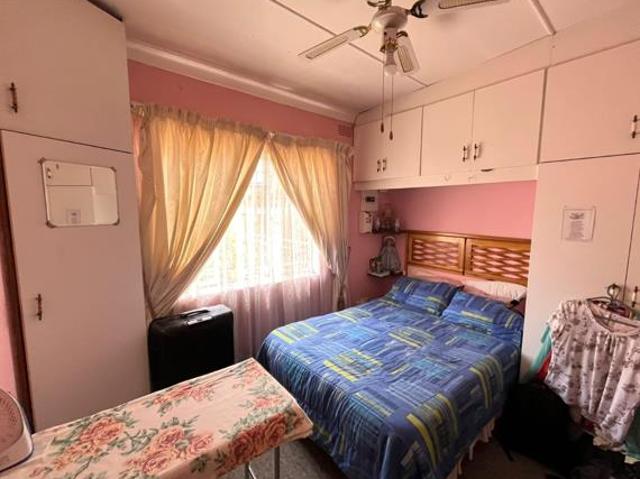 2 Bedroom House in NorthView