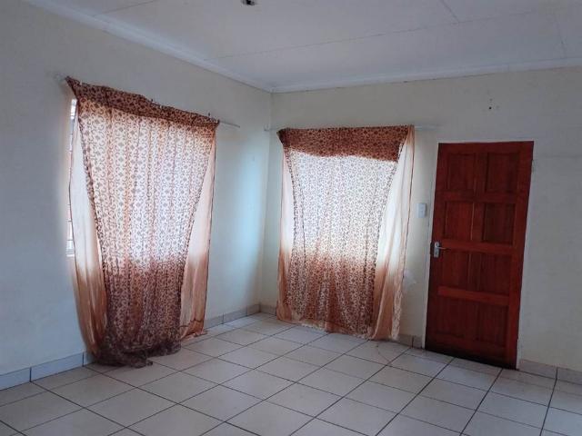 2 Bedroom House in Northam