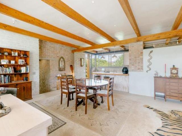 2 Bedroom House in Napier