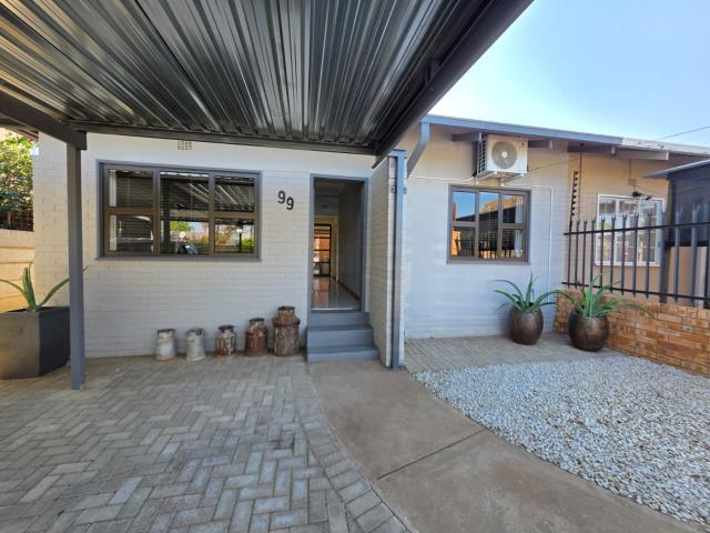 2 Bedroom House in New Park