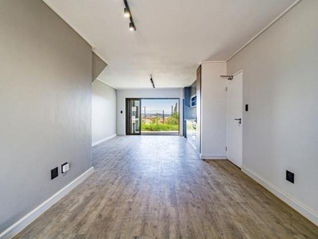 2 Bedroom House in Newinbosch