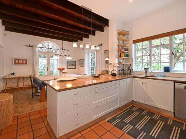 2 Bedroom House in Newlands