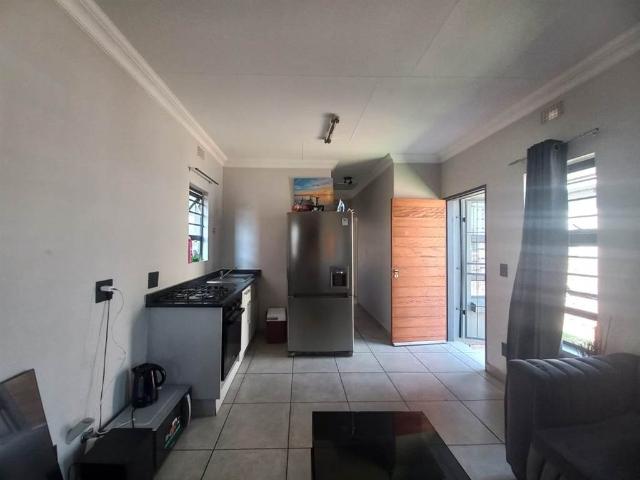 2 Bedroom House in South Hills