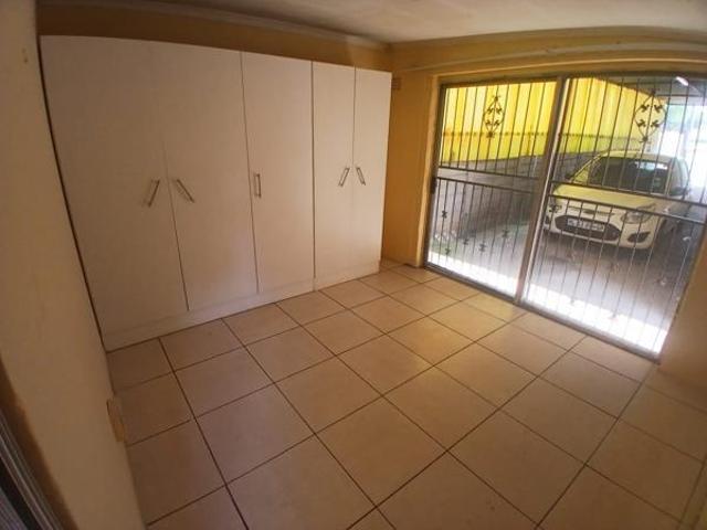 2 Bedroom House in South Hills