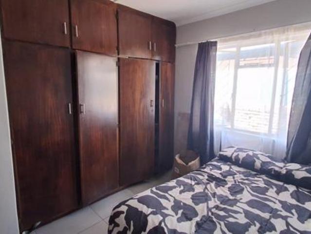 2 Bedroom House in South Ridge