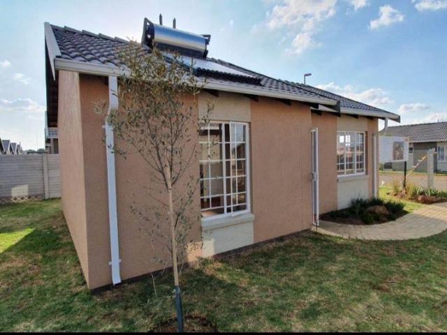 2 bedroom house in Soweto