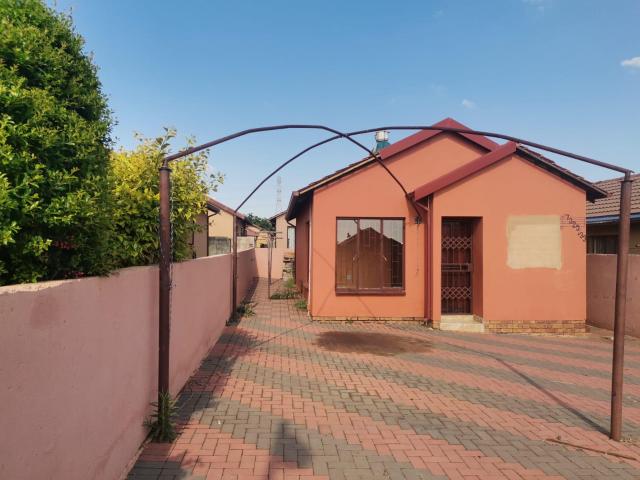 2 Bedroom House in Soshanguve
