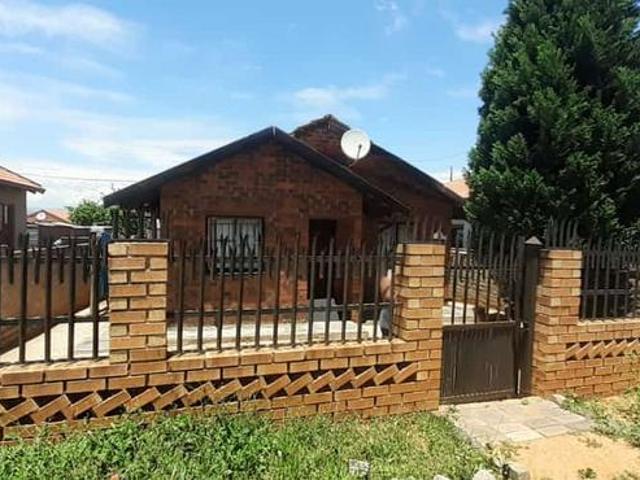 2 Bedroom House in Soshanguve UU