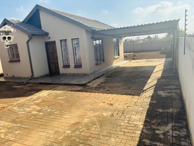 2 Bedroom House in Soshanguve Xx